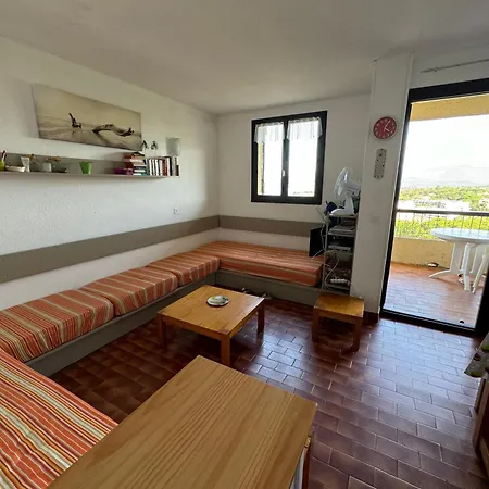 Bella Vista 42, T2 Vue Piscine Appartement Porticcio (Corsica)