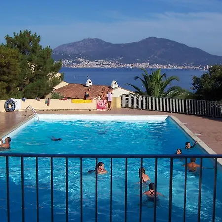 Bella Vista 42, T2 Vue Piscine Porticcio *