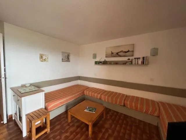 Bella Vista 42, T2 Vue Piscine